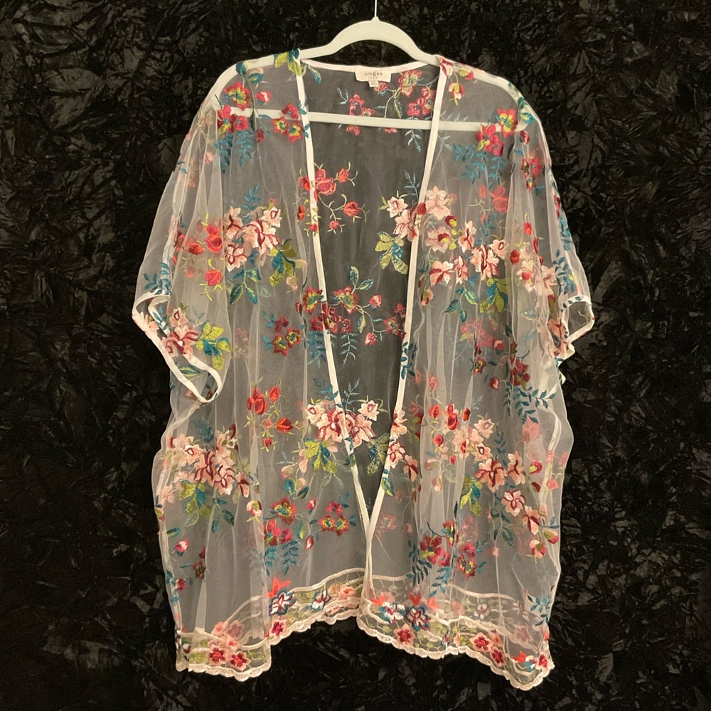 Umgee WRAP floral embroidered mesh netting cotton/poly EUC size L